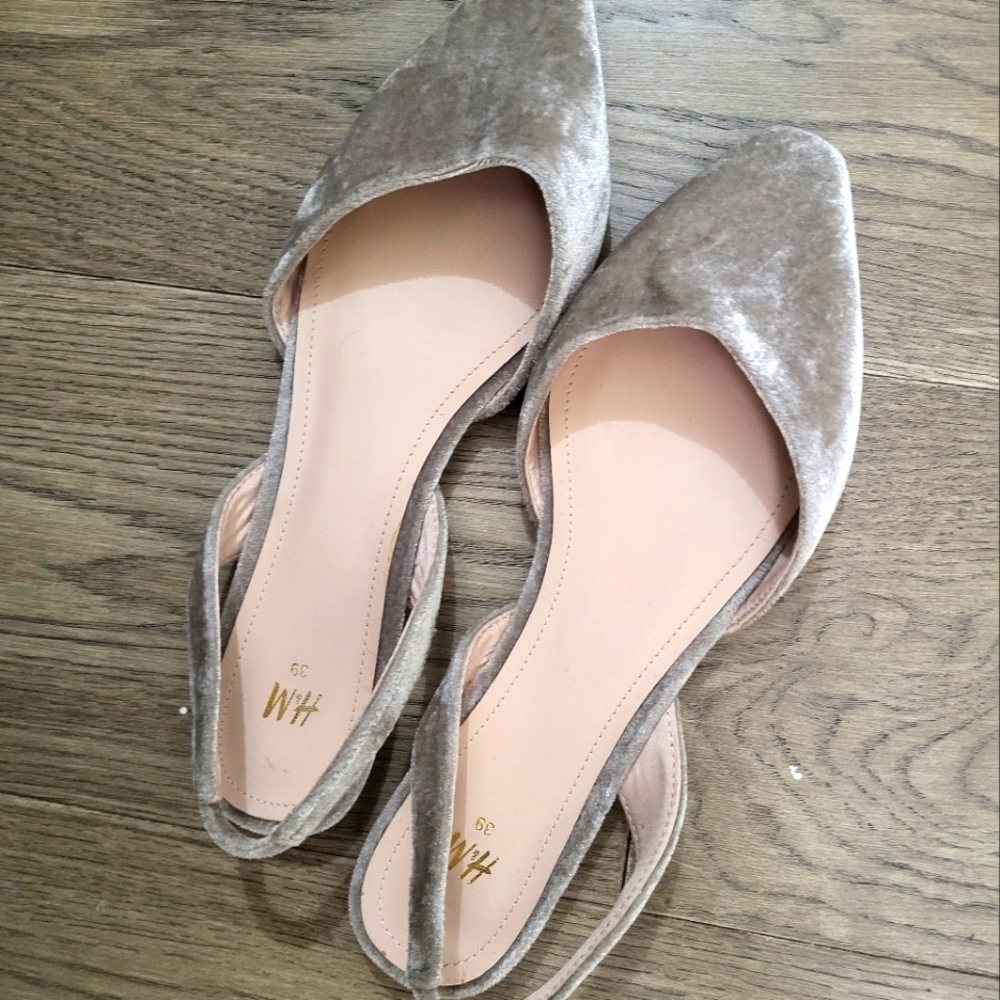 H&M flat slingback